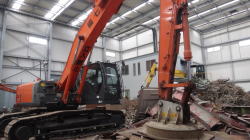 鉄鋼・鉄スクラップ 設備案内 | 大阪市平野区の金属スクラップ全般・建屋解体工事の有限