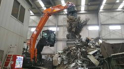 設備案内 | 大阪市平野区の金属スクラップ全般・建屋解体工事の有限